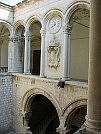 Dubrovnik - Palazzo del Rettore porticato